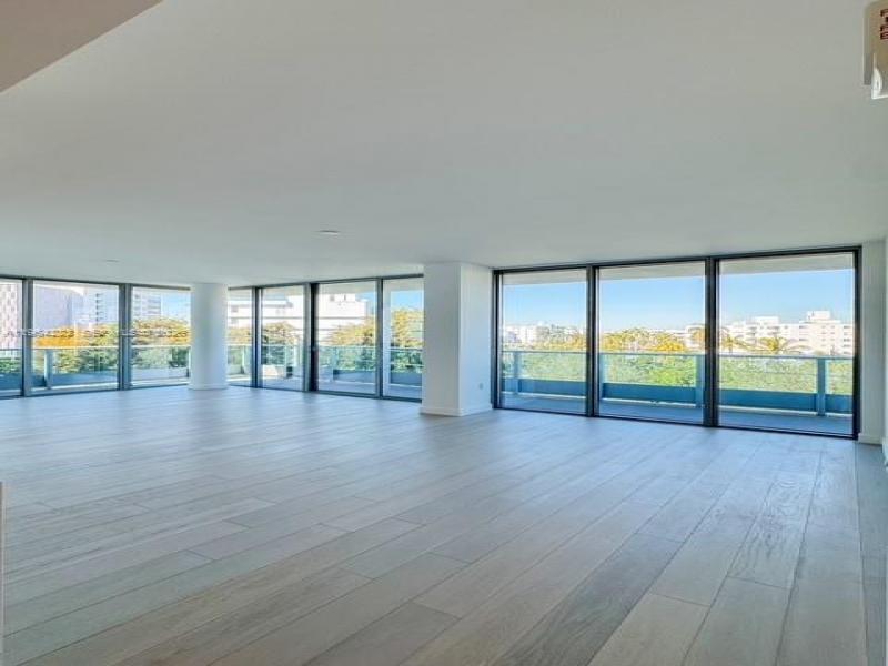 Comprar apartamento no La Baia South 502