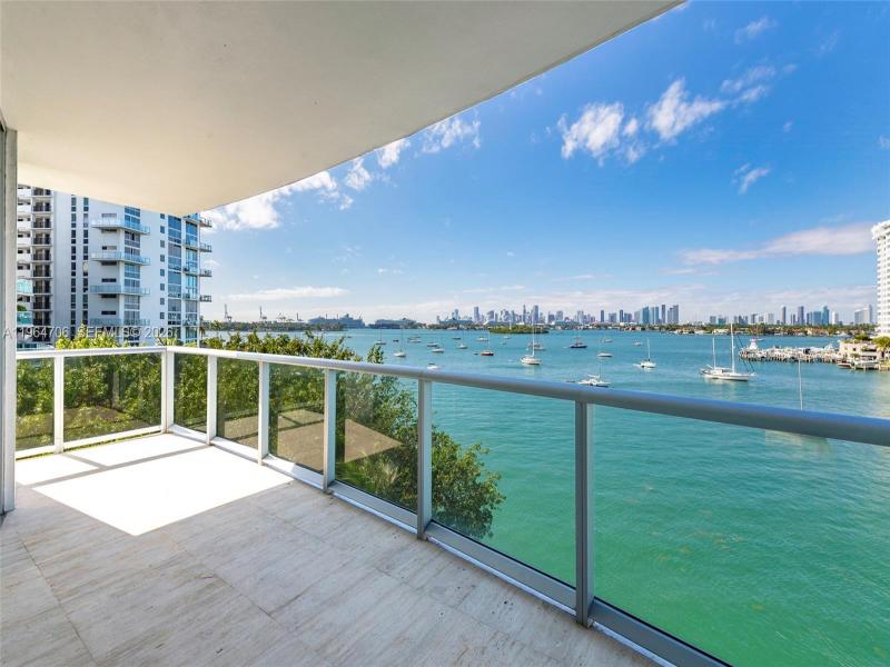 Comprar apartamento en Capri Ana 501
