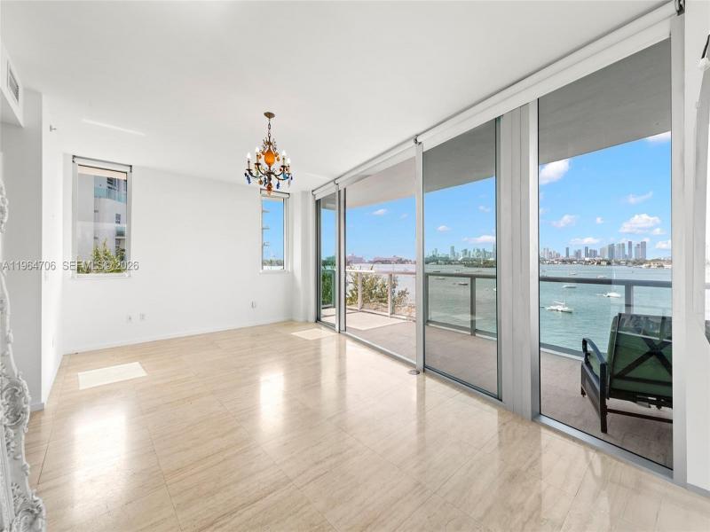 Comprar apartamento en Capri Ana 501