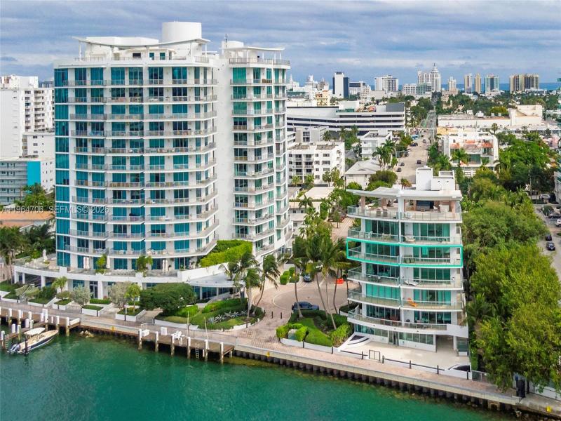 Comprar apartamento en Capri Ana 501