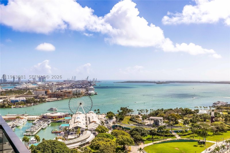 Comprar apartamento en The Elser Hotel and Residences 2116