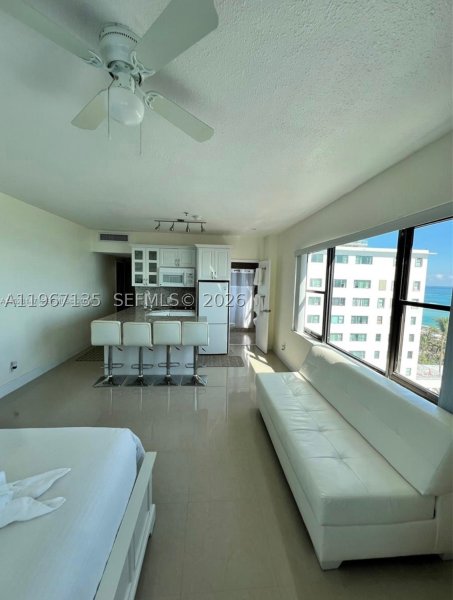 Condo for sale at Casablanca 908