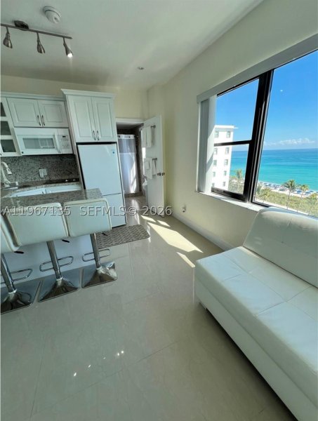 Condo for sale at Casablanca 908