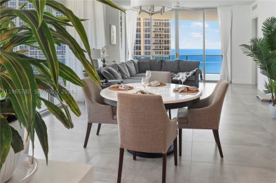 Aurora Apt #1205
