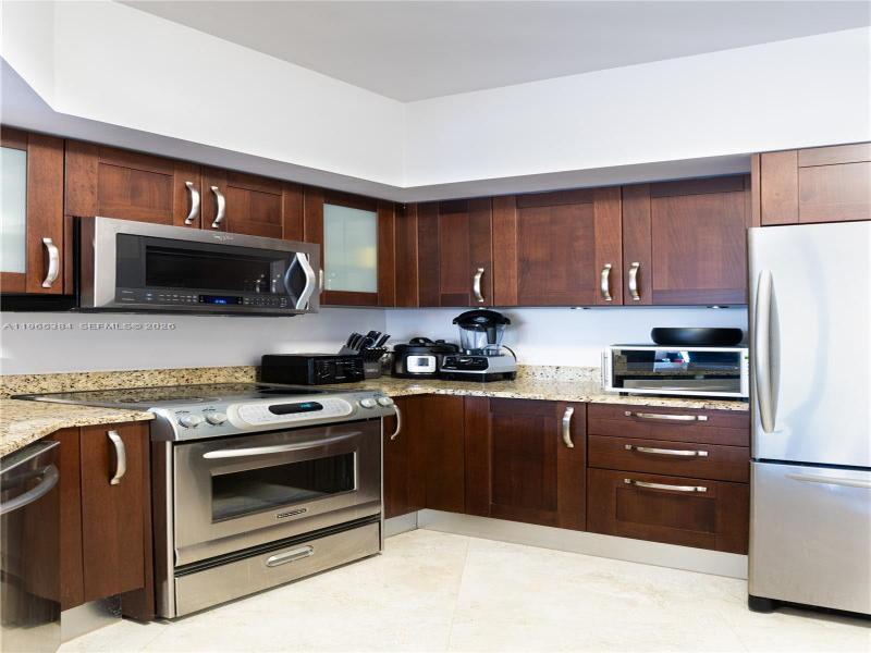 Property photo # 2