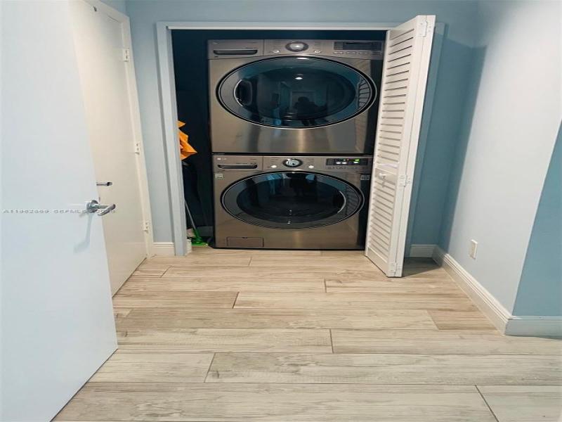 Alquiler de apartamento en Metropolitan at Brickell 1704