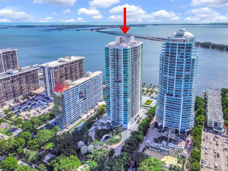 Condo for sale at Skyline On Brickell 2103