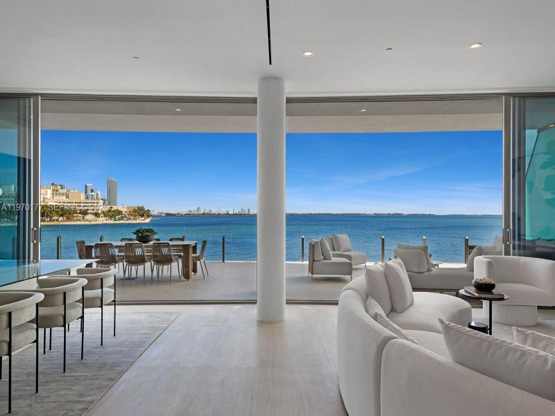 Condo for sale at Vita at Grove Isle M204