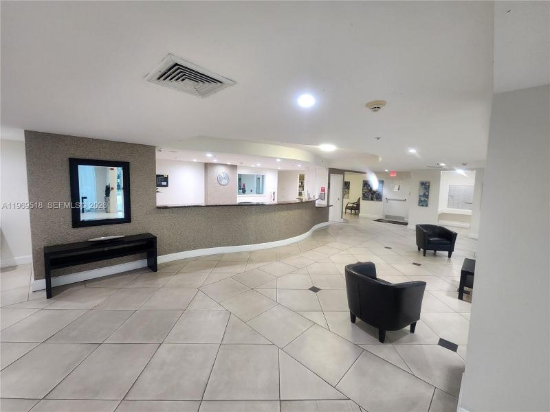 Comprar apartamento en Marina Bay Club PH7