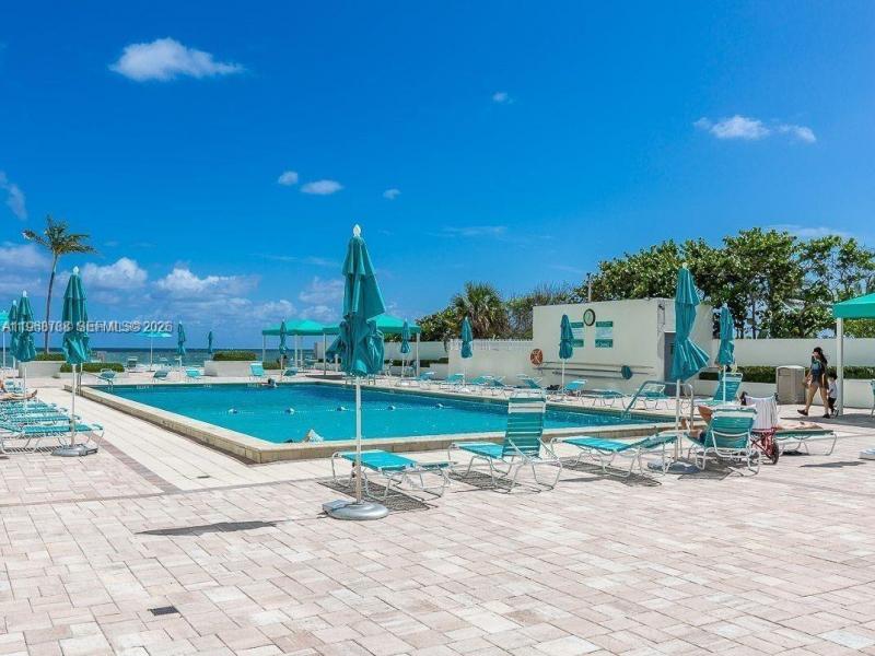 Condo for sale at Sea Air Towers 620