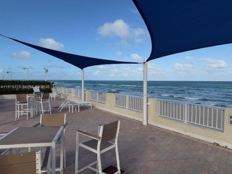 Condo for sale at Parker Dorado 201