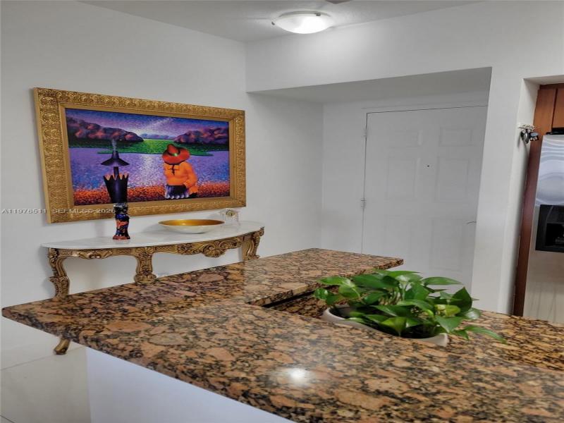 Comprar apartamento en Puerta De Palmas 1110
