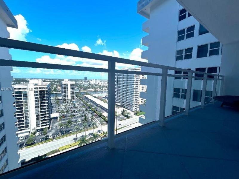 Apartment for rent at Parker Plaza Estates 1802