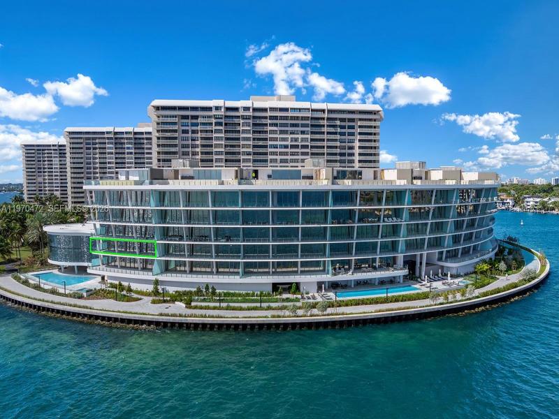 Condo for sale at Vita at Grove Isle M301