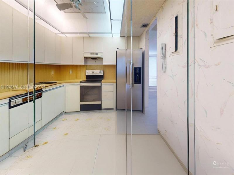 Condo for sale at Olympus Condo 902