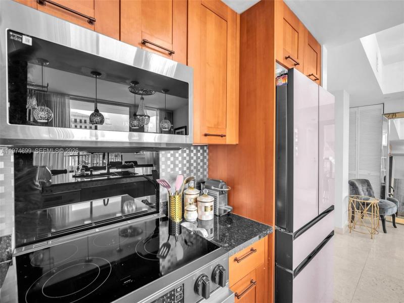 Comprar apartamento en One Village Place 519