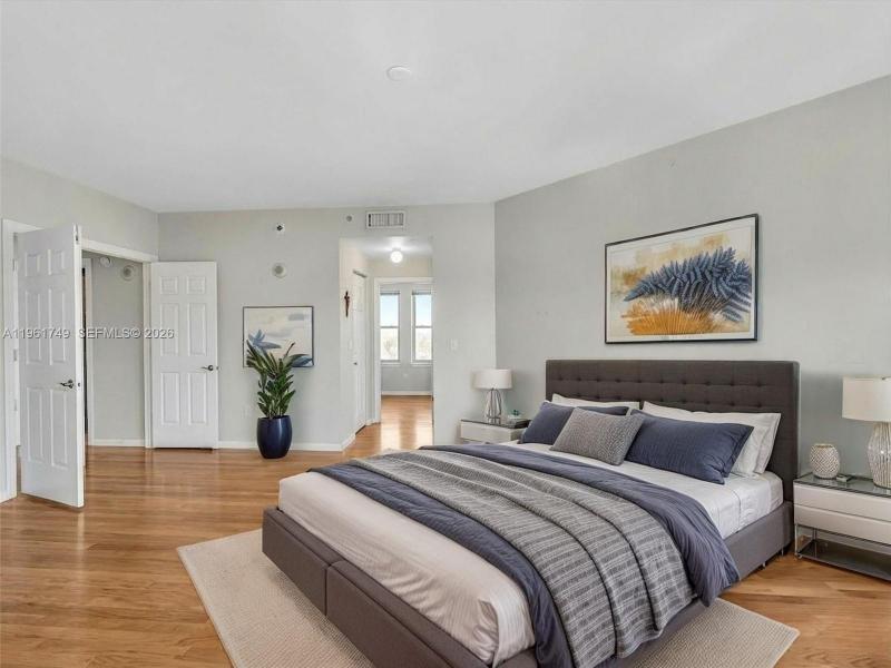 Property photo # 8