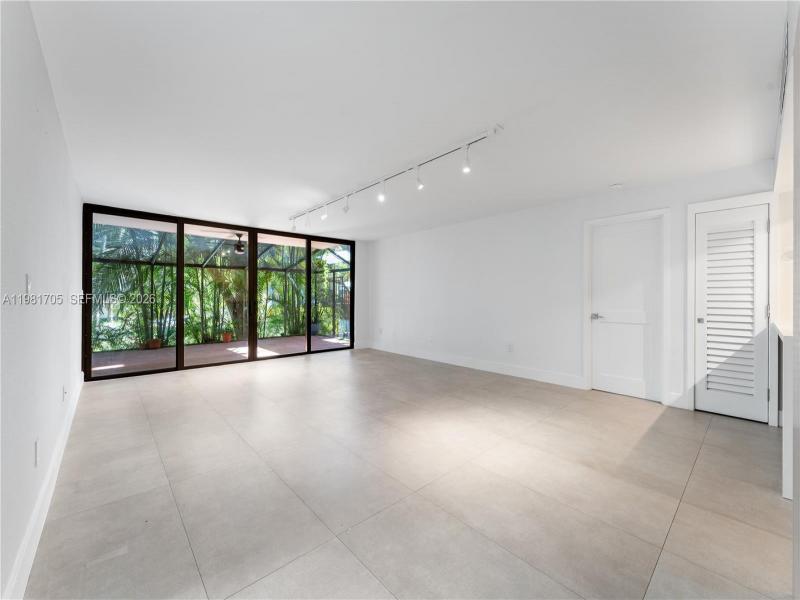 Comprar apartamento en Ocean Village 1031