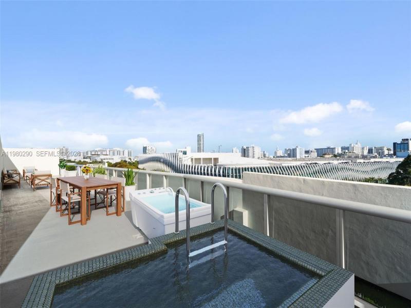 Comprar apartamento en The Meridian Lofts PH-16
