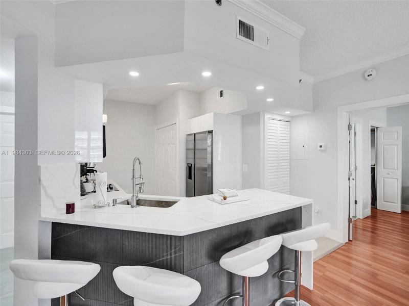 Comprar apartamento en Village by the Bay 13305