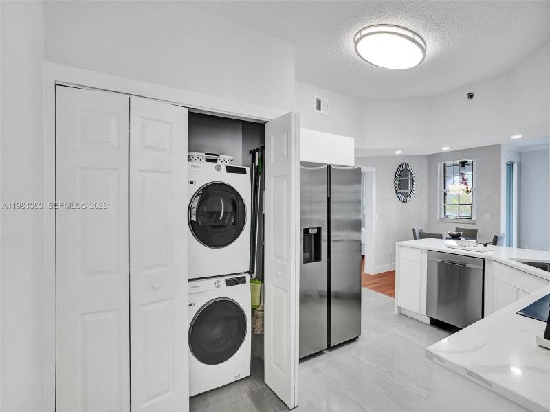Comprar apartamento en Village by the Bay 13305