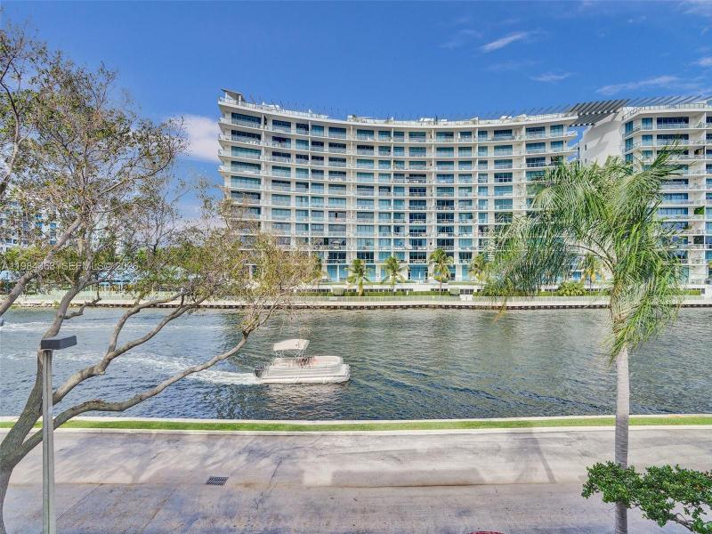 Village by the Bay Apt #13305