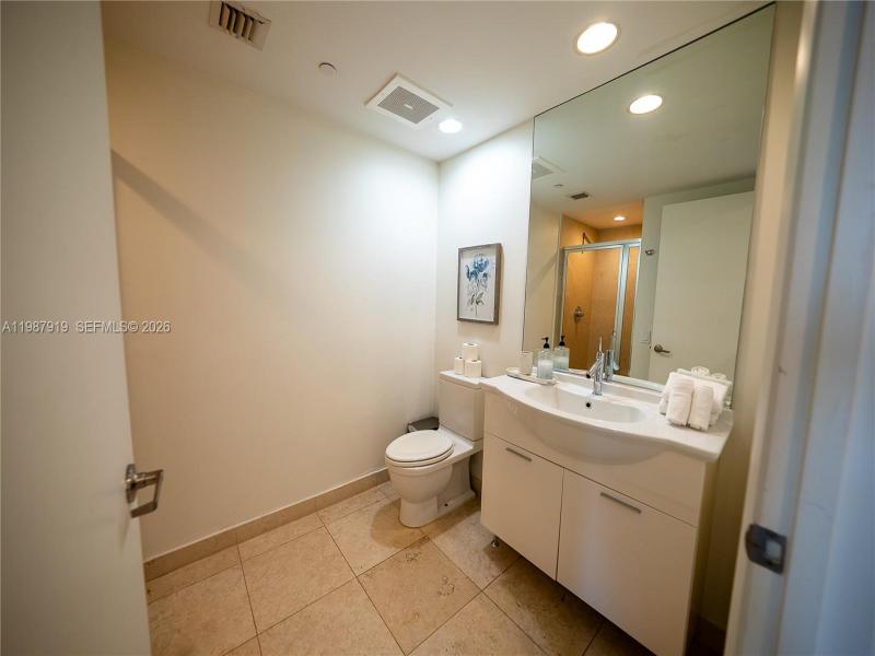 Condo for sale at Icon Brickell Viceroy