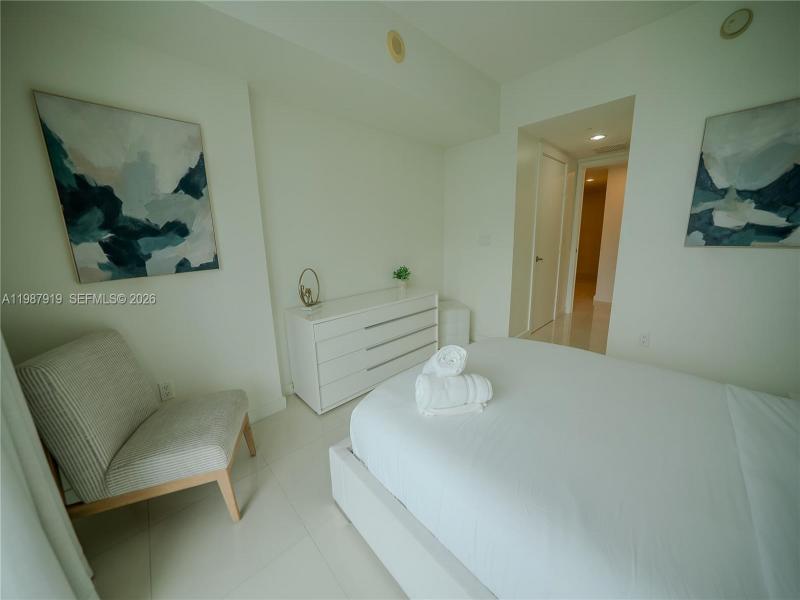 Condo for sale at Icon Brickell Viceroy