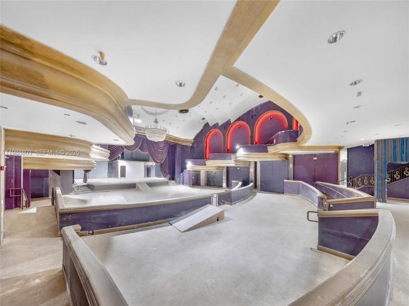 Condo for sale at Castle Beach Club CU2