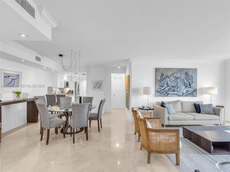Comprar apartamento en Towers of Key Biscayne E1203