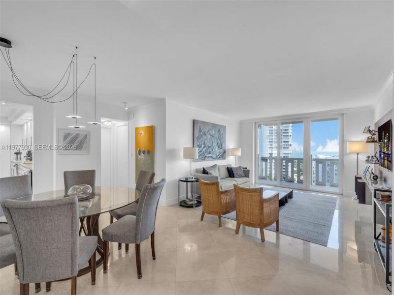 Comprar apartamento en Towers of Key Biscayne E1203