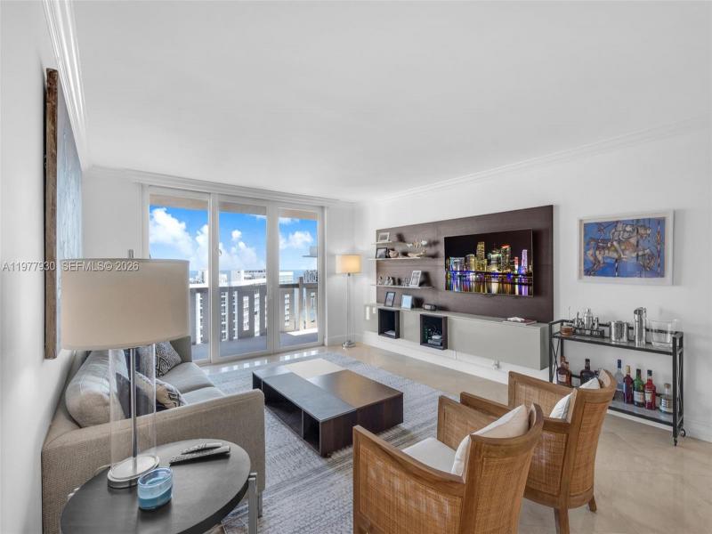 Comprar apartamento en Towers of Key Biscayne E1203