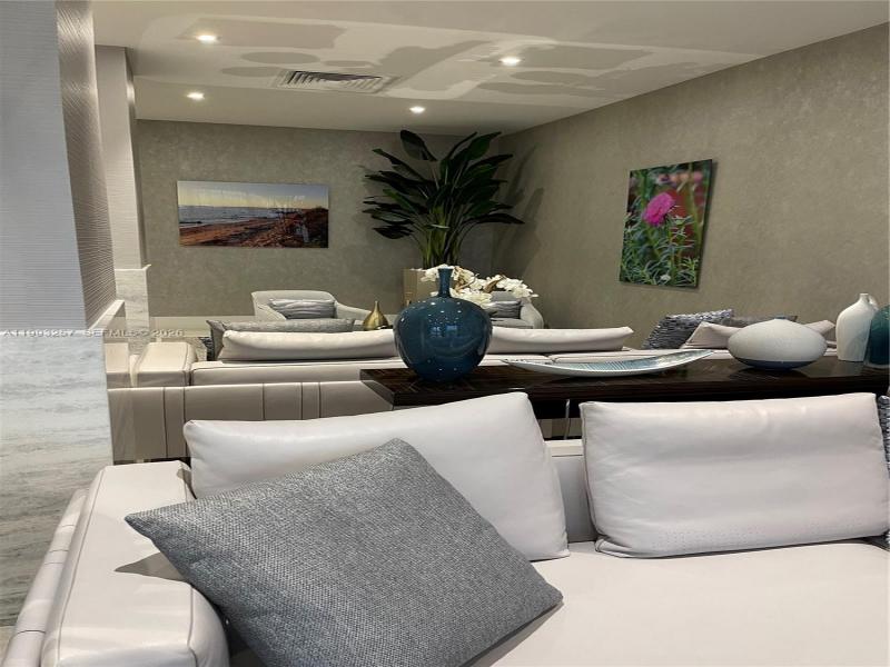 Apartment for rent at Catania at Quadomain 607