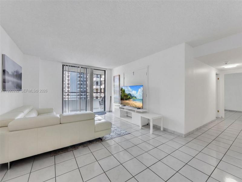 Condo for sale at Olympus Condo 1418