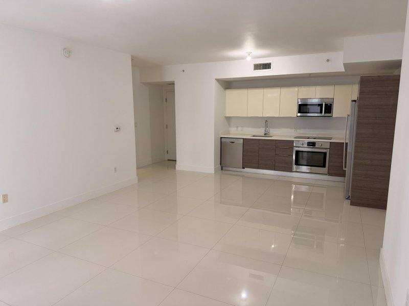 Apartment for rent at Brickell Ten 1107