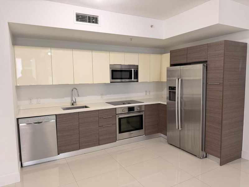 Apartment for rent at Brickell Ten 1107