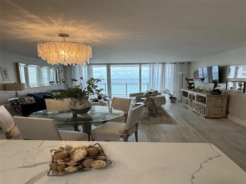 Condo for sale at Parker Plaza Estates 815