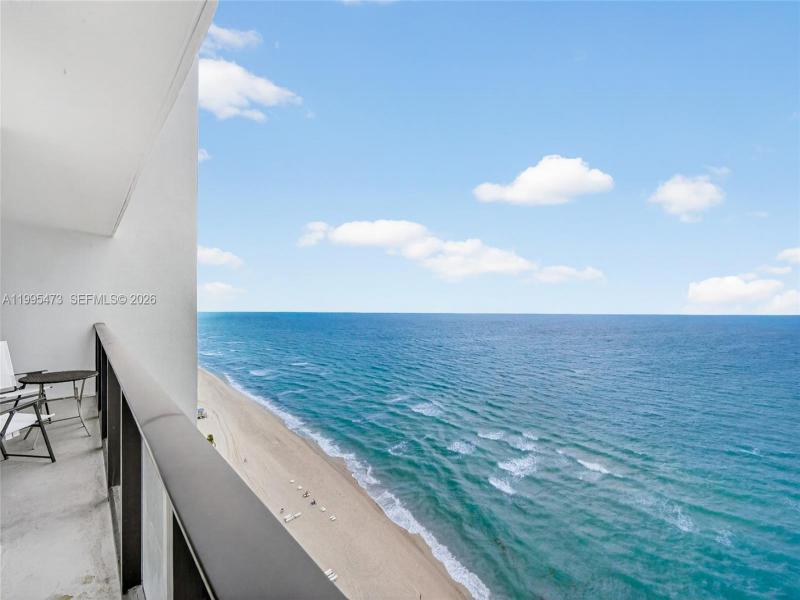 Condo for sale at Catania at Quadomain 2302