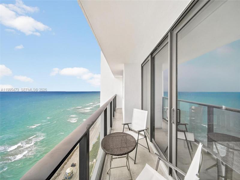 Condo for sale at Catania at Quadomain 2302