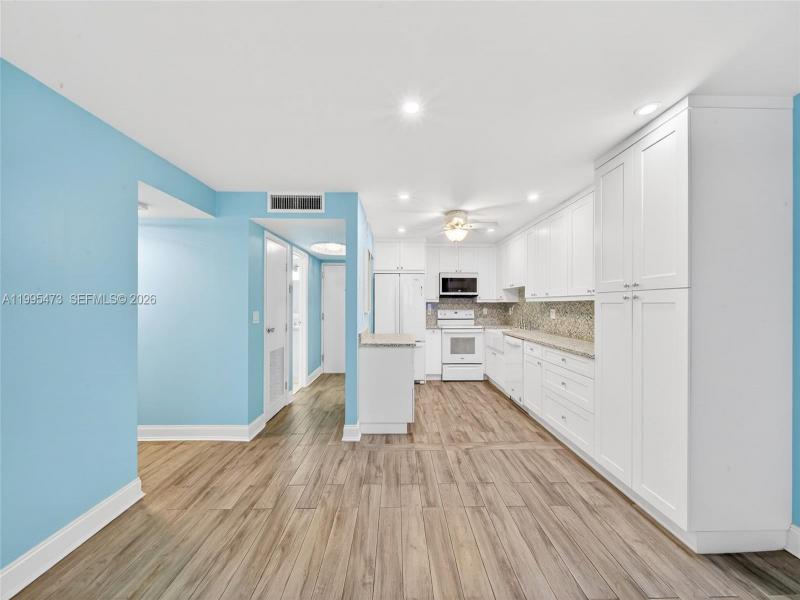 Condo for sale at Catania at Quadomain 2302