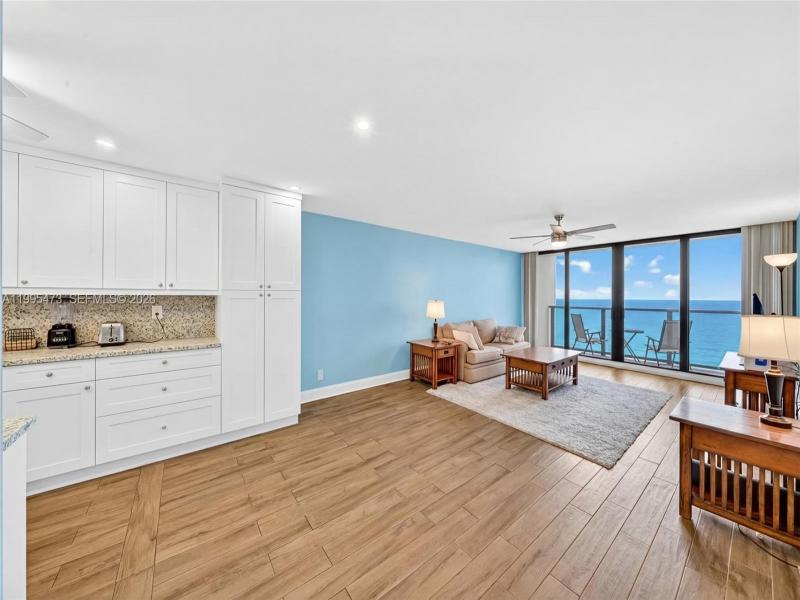 Condo for sale at Catania at Quadomain 2302