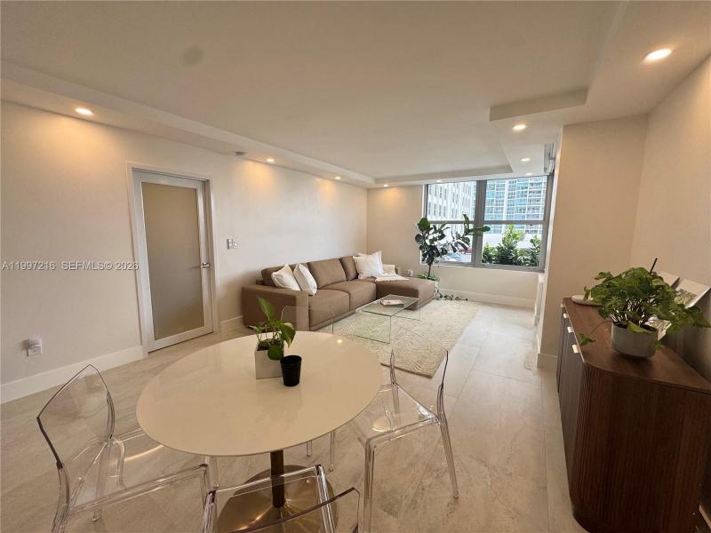 Comprar apartamento en Triton Towers 424