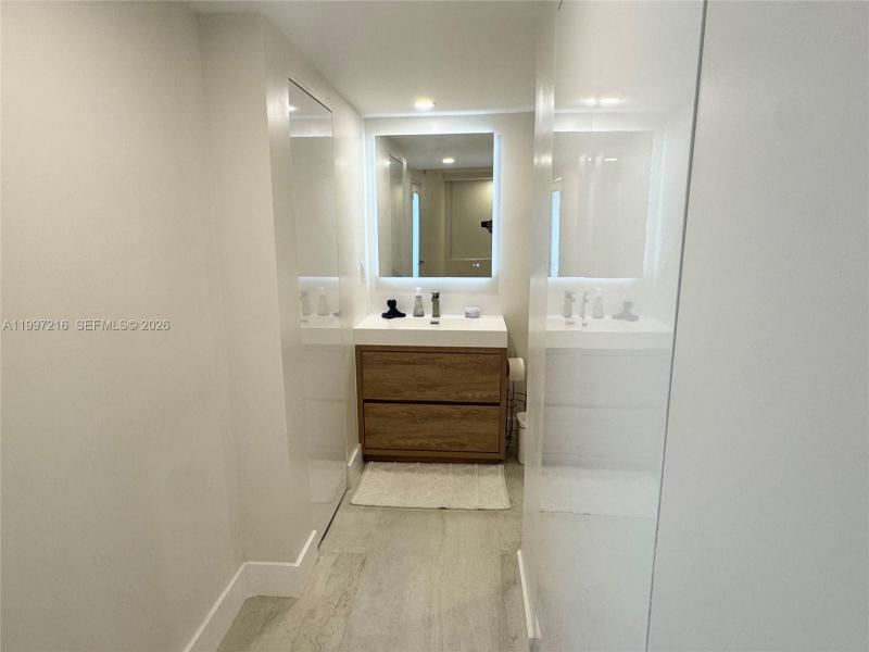Comprar apartamento en Triton Towers 424