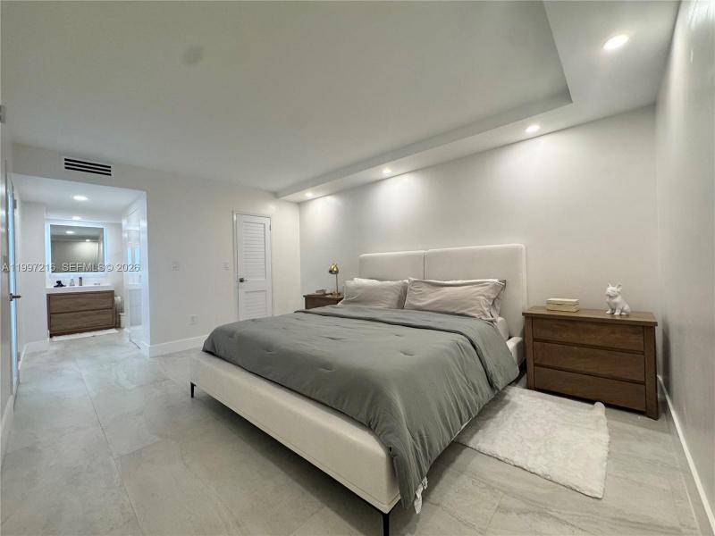 Comprar apartamento en Triton Towers 424