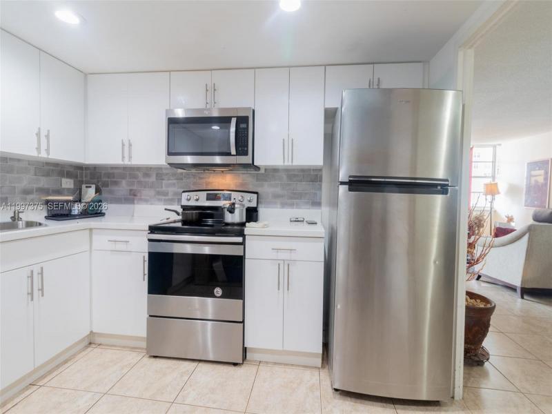 Comprar apartamento en Winston Towers 808