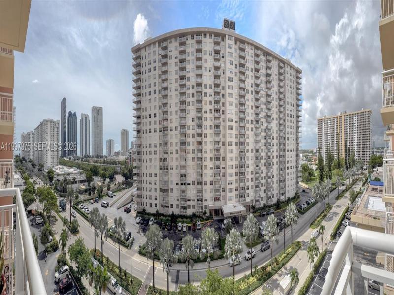 Comprar apartamento en Winston Towers 808