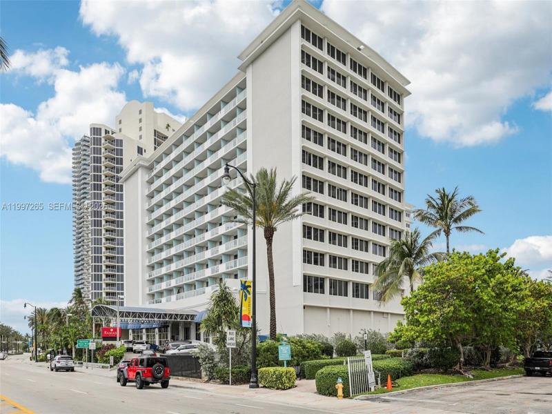 Aventura Beach Club Apt #223