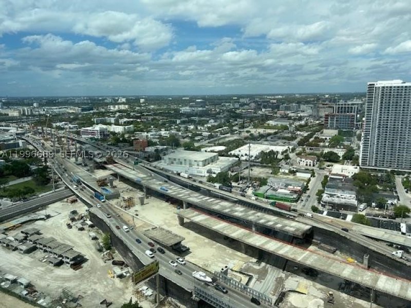 Condo for sale at E11EVEN Hotel & Residences 3301