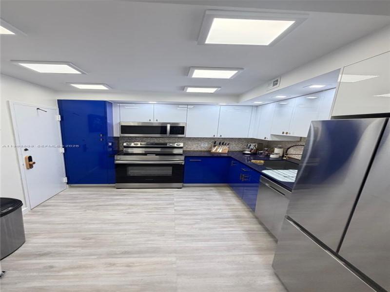 Condo for sale at The Hemispheres 5D