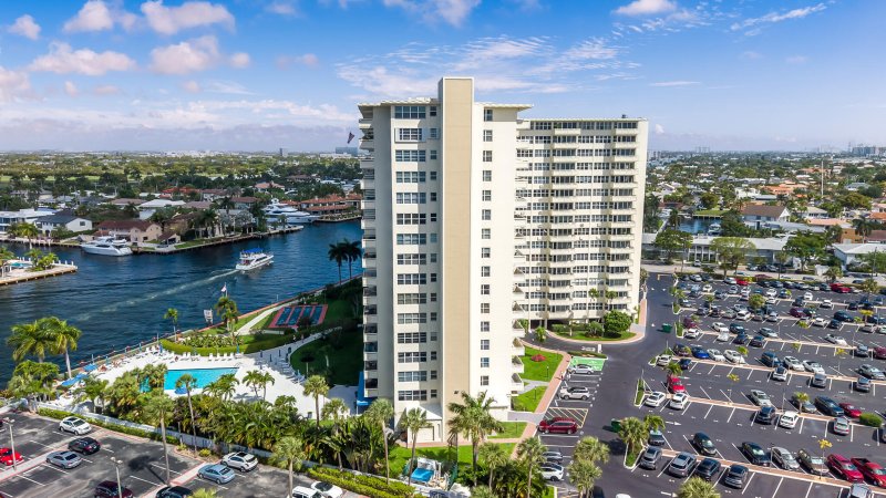 Comprar apartamento en Coral Ridge Towers North 512a